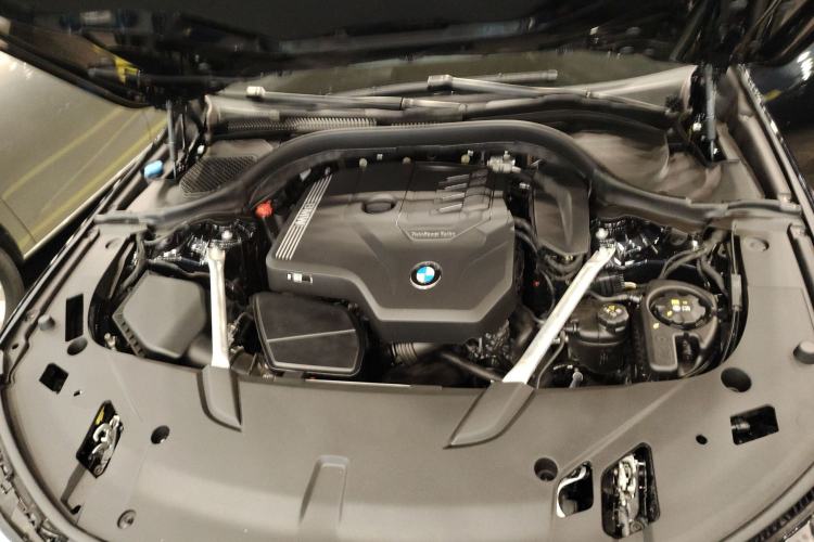 Used BMW 6 Series GT 2022 630i M Sport Package Engine Bay