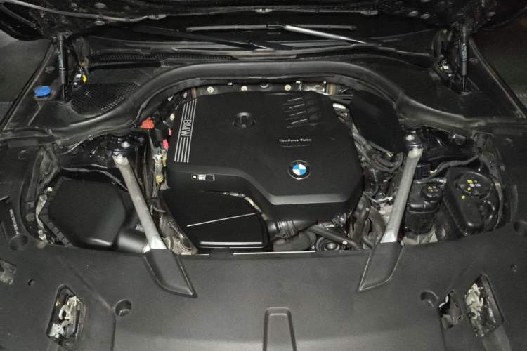 Used BMW 6 Series GT 2022 630i M Sport Package Engine Bay