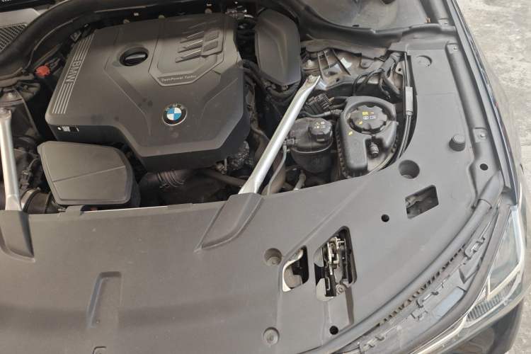 Used BMW 6 Series GT 2022 630i M Sport Package Engine Bay Left