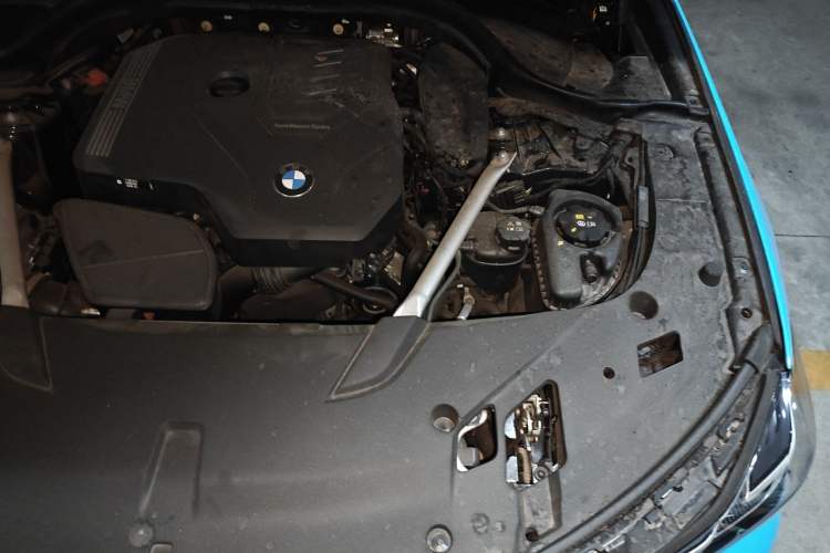 Used BMW 6 Series GT 2022 630i M Sport Package Engine Bay Left