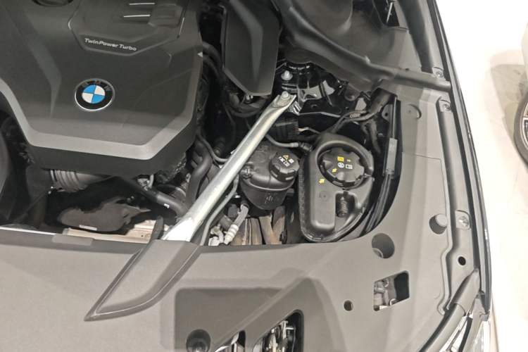 Used BMW 6 Series GT 2022 630i M Sport Package Engine Bay Left