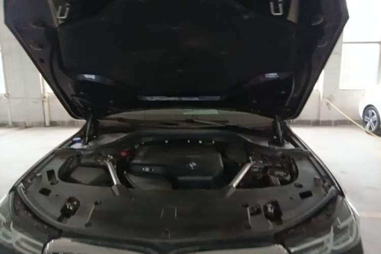 Used BMW 6 Series GT 2022 630i M Sport Package Engine Bay