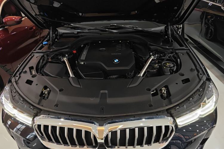 Used BMW 6 Series GT 2022 630i M Sport Package Engine Bay
