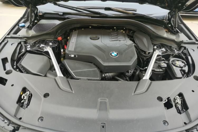 Used BMW 6 Series GT 2022 630i M Sport Package Engine Bay
