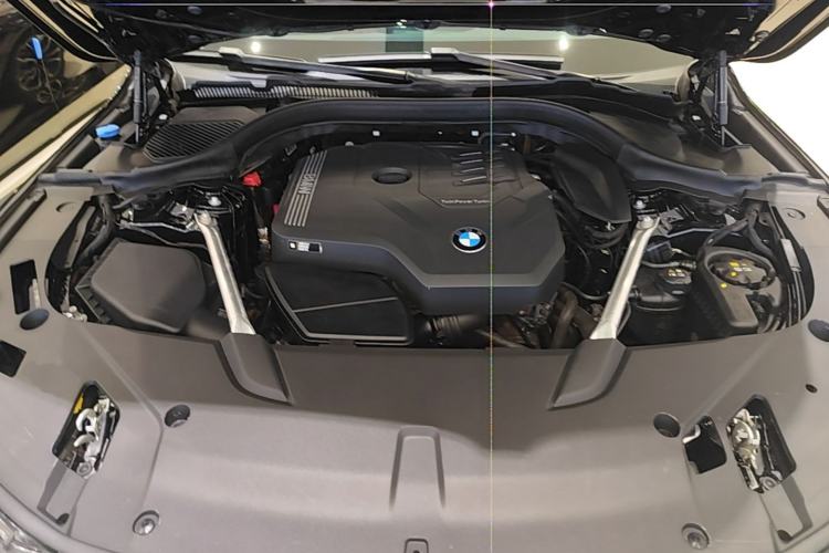 Used BMW 6 Series GT 2022 630i Luxury Design Package Engine Bay