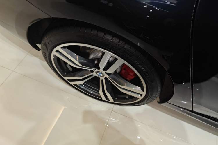 Used BMW 6 Series GT 2022 630i M Sport Package Exterior 5