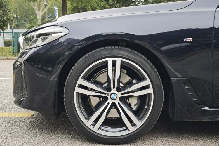 Used BMW 6 Series GT 2022 630i M Sport Package Exterior 8