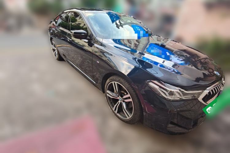 Used BMW 6 Series GT 2022 630i M Sport Package Front Right 45 Deg