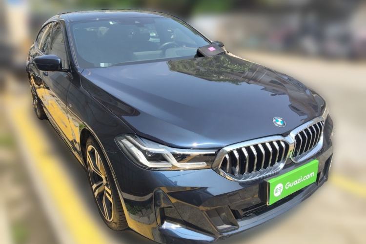 Used BMW 6 Series GT 2022 630i M Sport Package Front Right 45 Deg