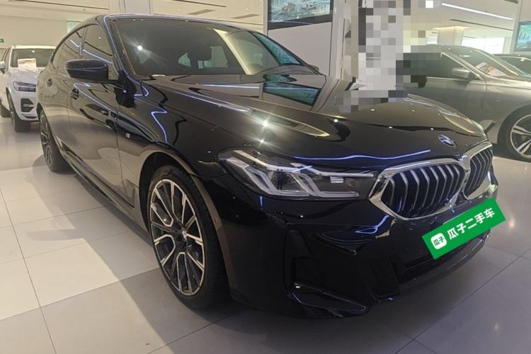 Used BMW 6 Series GT 2022 630i M Sport Package Front Right 45 Deg