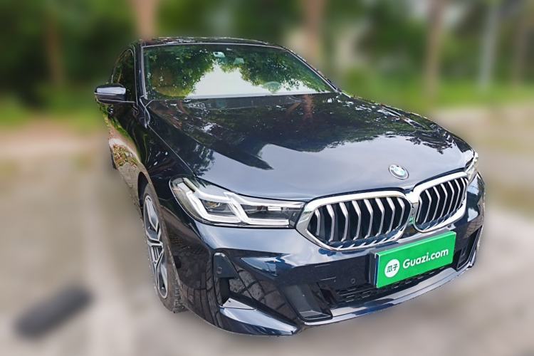 Used BMW 6 Series GT 2022 630i M Sport Package Front Right 45 Deg