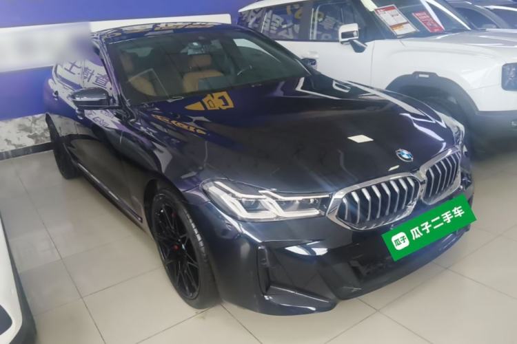 Used BMW 6 Series GT 2022 630i M Sport Package Front Right 45 Deg