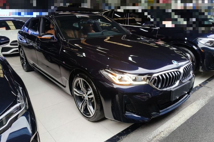 Used BMW 6 Series GT 2022 630i M Sport Package Front Right 45 Deg
