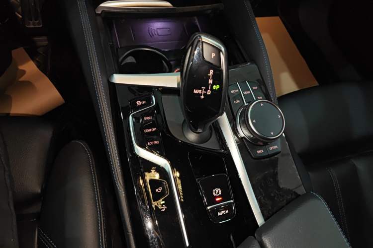 Used BMW 6 Series GT 2022 630i M Sport Package Gear Lever