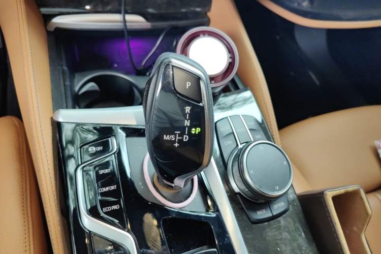 Used BMW 6 Series GT 2022 630i M Sport Package Gear Lever