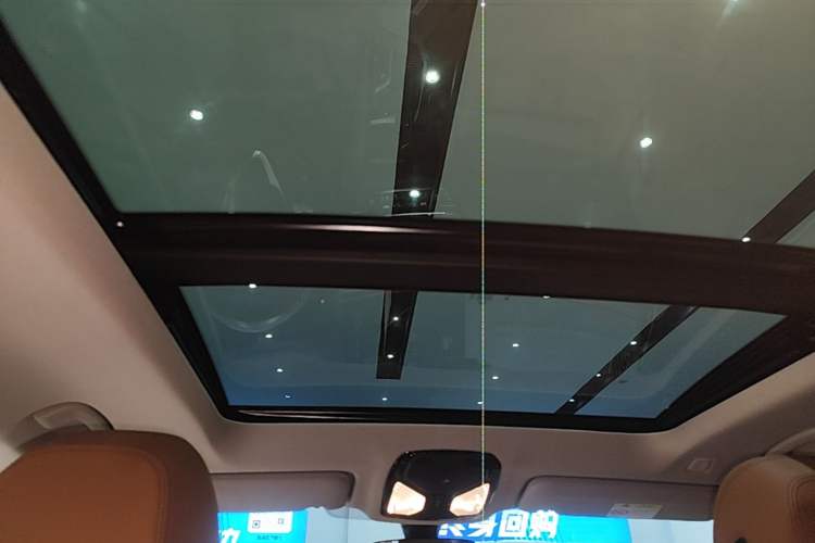 Used BMW 6 Series GT 2022 630i Luxury Design Package Headliner