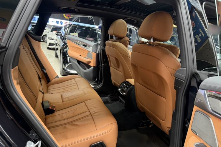 Used BMW 6 Series GT 2022 630i M Sport Package Interior 10