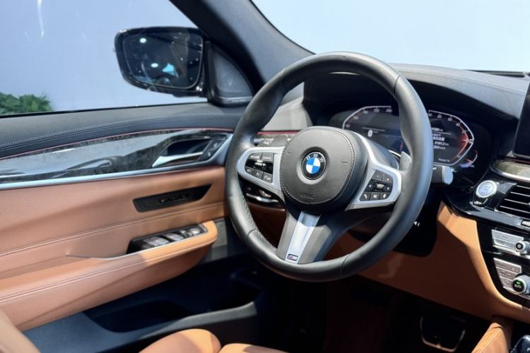 Used BMW 6 Series GT 2022 630i M Sport Package Interior 2