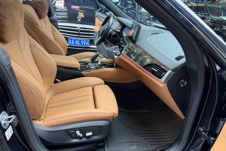Used BMW 6 Series GT 2022 630i M Sport Package Interior 3