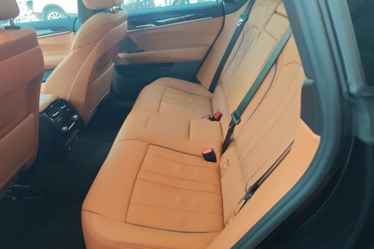 Used BMW 6 Series GT 2022 630i M Sport Package Interior 4