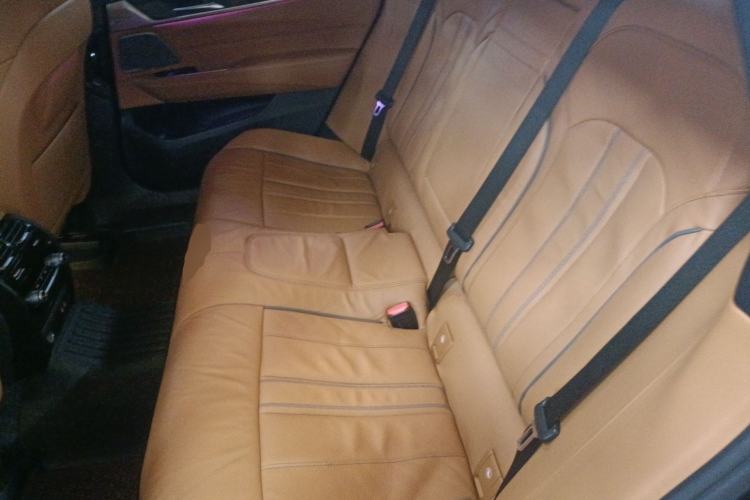 Used BMW 6 Series GT 2022 630i M Sport Package Interior 4