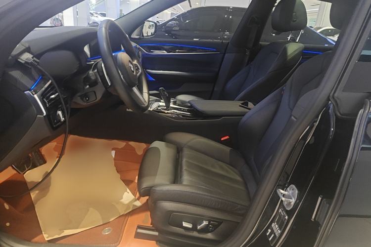 Used BMW 6 Series GT 2022 630i M Sport Package Left Front Seat