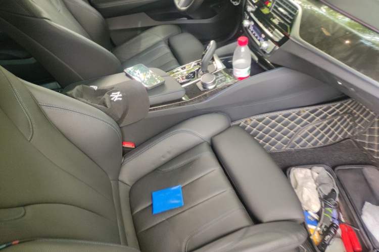 Used BMW 6 Series GT 2022 630i M Sport Package Left Front Seat