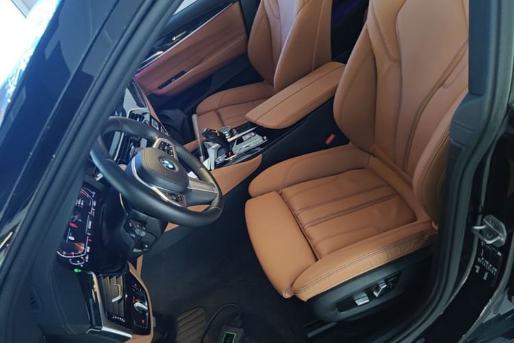 Used BMW 6 Series GT 2022 630i M Sport Package Left Front Seat