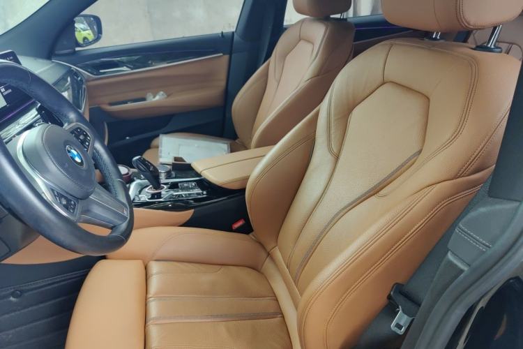 Used BMW 6 Series GT 2022 630i M Sport Package Left Front Seat