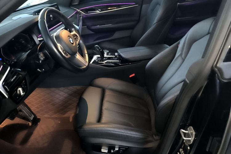 Used BMW 6 Series GT 2022 630i M Sport Package Left Front Seat