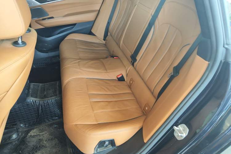 Used BMW 6 Series GT 2022 630i M Sport Package Left Rear Seat