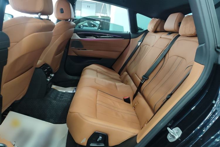 Used BMW 6 Series GT 2022 630i M Sport Package Left Rear Seat