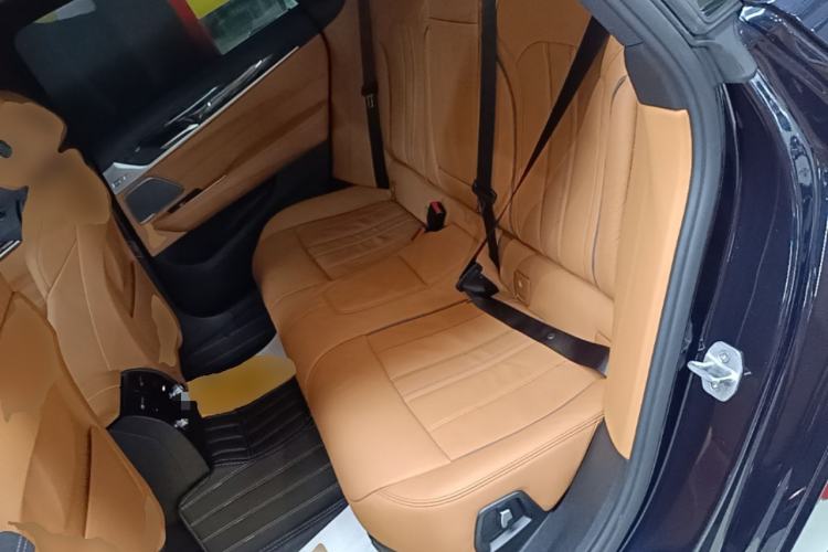 Used BMW 6 Series GT 2022 630i M Sport Package Left Rear Seat