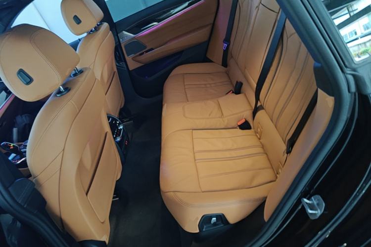 Used BMW 6 Series GT 2022 630i M Sport Package Left Rear Seat