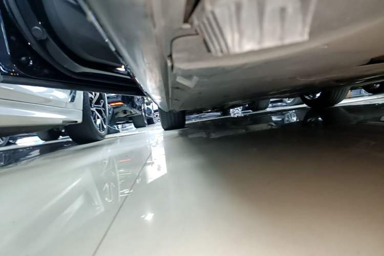 Used BMW 6 Series GT 2022 630i M Sport Package Left Side Sill
