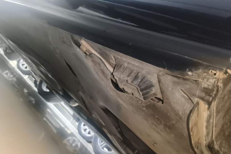 Used BMW 6 Series GT 2022 630i M Sport Package Left Side Sill