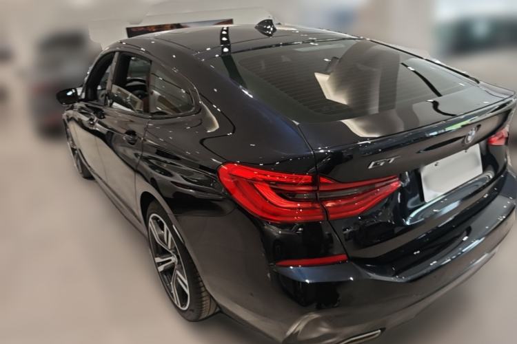 Used BMW 6 Series GT 2022 630i M Sport Package Rear Left 45 Deg