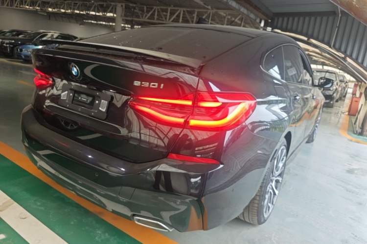 Used BMW 6 Series GT 2022 630i M Sport Package Rear Right 45 Deg