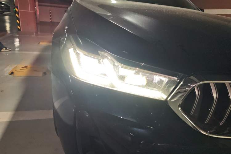 Used BMW 6 Series GT 2022 630i M Sport Grand Touring Edition Right Front Headlight