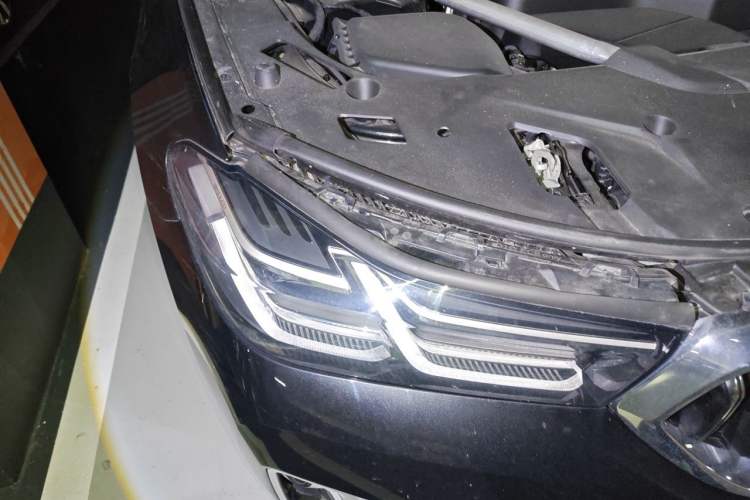 Used BMW 6 Series GT 2022 630i Luxury Design Package Right Front Headlight