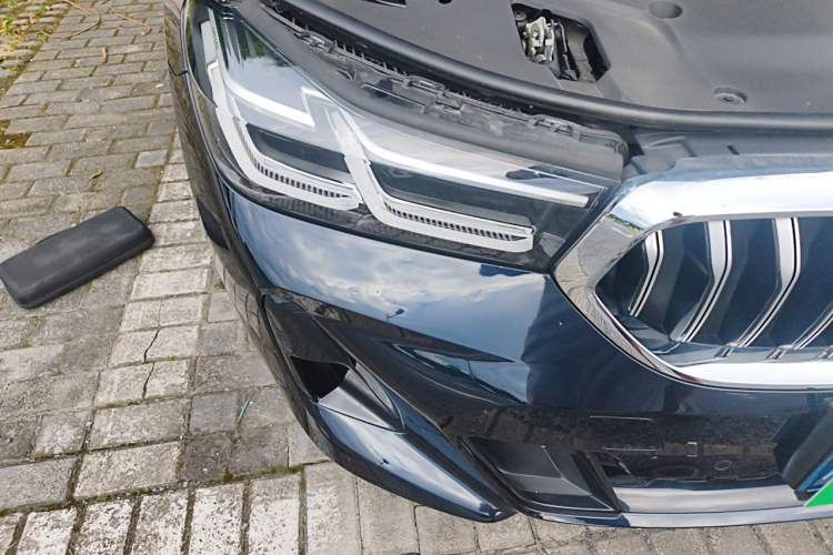 Used BMW 6 Series GT 2022 630i M Sport Package Right Front Headlight