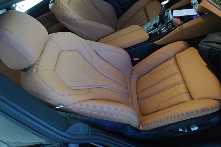 Used BMW 6 Series GT 2022 630i M Sport Package Right Front Seat