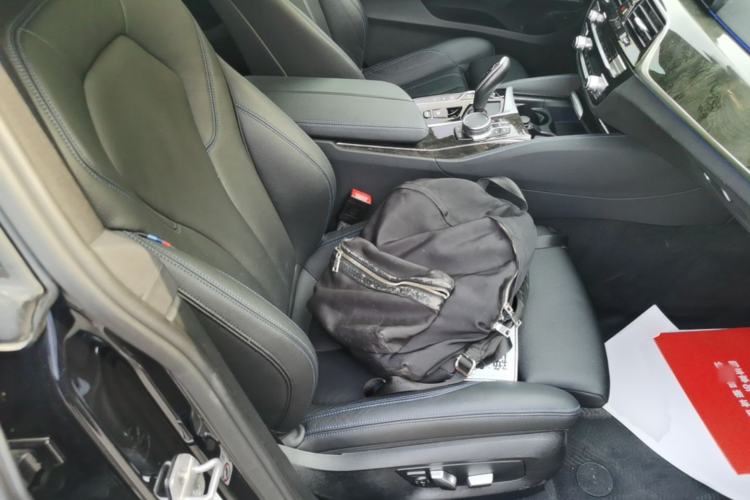 Used BMW 6 Series GT 2022 630i M Sport Package Right Front Seat