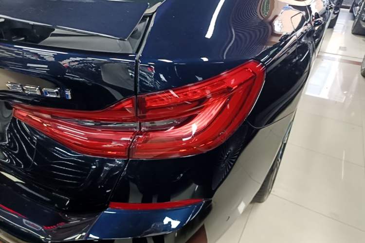 Used BMW 6 Series GT 2022 630i M Sport Package Right Rear Taillight