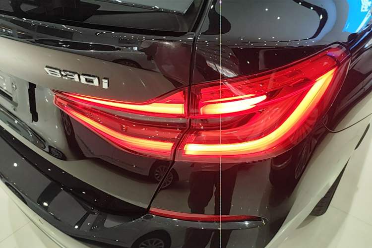 Used BMW 6 Series GT 2022 630i Luxury Design Package Right Rear Taillight