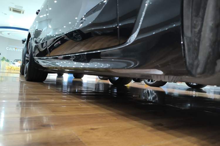 Used BMW 6 Series GT 2022 630i M Sport Package Right Side Sill