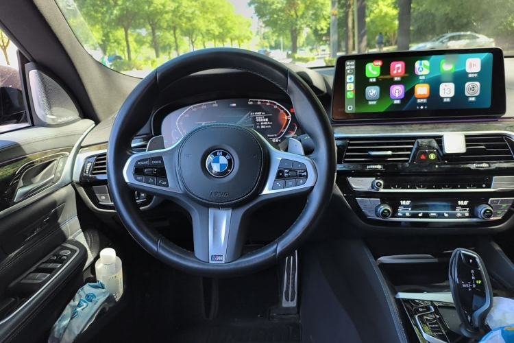 Used BMW 6 Series GT 2022 630i M Sport Package Steering Wheel