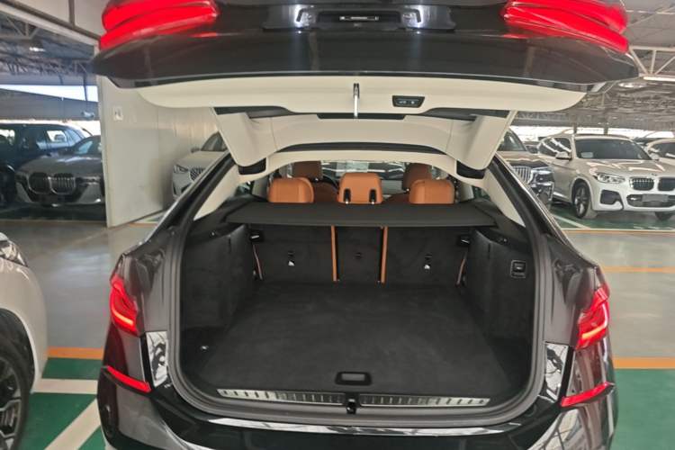 Used BMW 6 Series GT 2022 630i Luxury Design Package Trunk