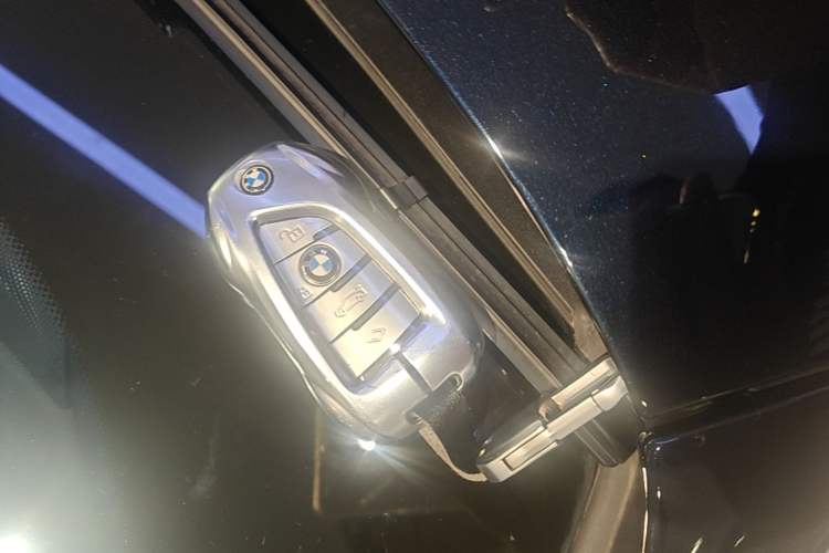 Used BMW 6 Series GT 2022 630i M Sport Package Vehicle Key