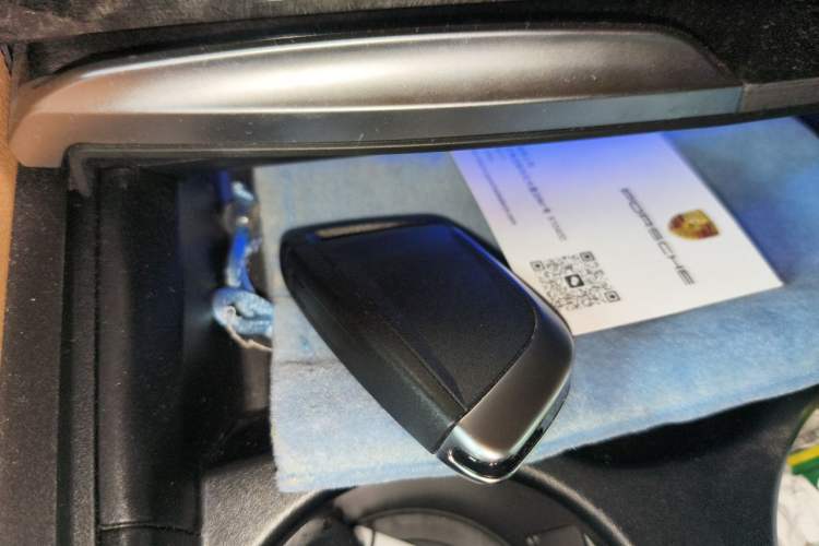 Used BMW 6 Series GT 2022 630i M Sport Package Vehicle Key